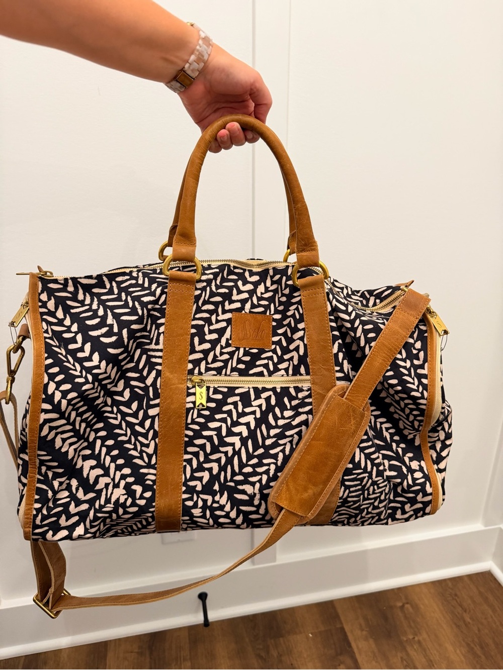 Sseko Canvas Garment Duffel Bag in Black & Tan